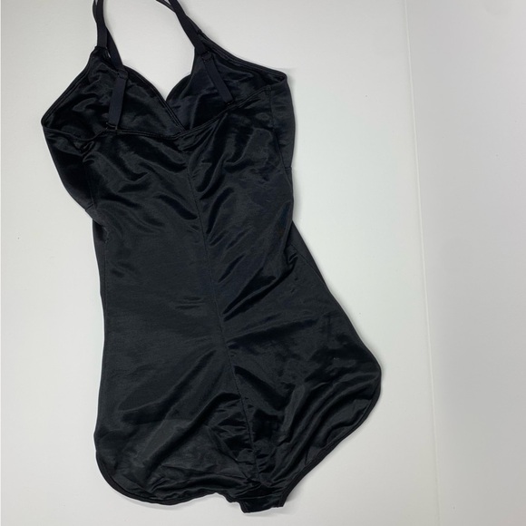 SKIMS Barely there bodysuit brief shapewear with snaps Black Size XS - Picture 7 of 13